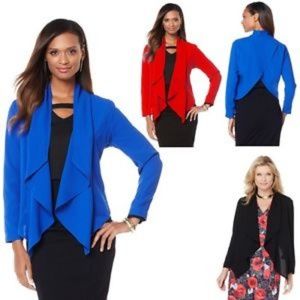 Wendy Williams Blue Flyaway Cross Back Blazer